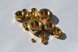 metryczne mosiężne nakrętki pełne m2 m2,5 m3 m4 m5 m6 m8 m10 m12 m16 m20 nakrętka sześciokątna parowa - Zdjęcie 1 z 3