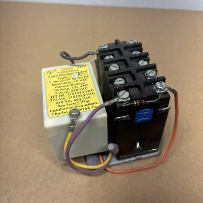 NEW IN BOX WARRICK CONTROLS INDUSTRIAL CONTROL 2G4F0-2Z1E - Image 1 of 4