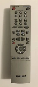 Genuine Samsung 00048C TV VCR Remote Control - Picture 1 of 3