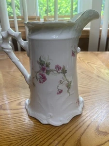 HOMER LAUGHLIN WHITE MILK CREAMER PICHER WITH PINK FLOWERS AND GOLD TRIM - Picture 1 of 7
