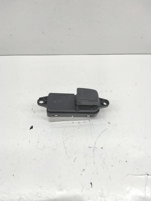 PULSANTIERA ANTERIORE DESTRA PER MAZDA CX-7 1° Serie EH6266370 (07>09) - Immagine 1 di 2