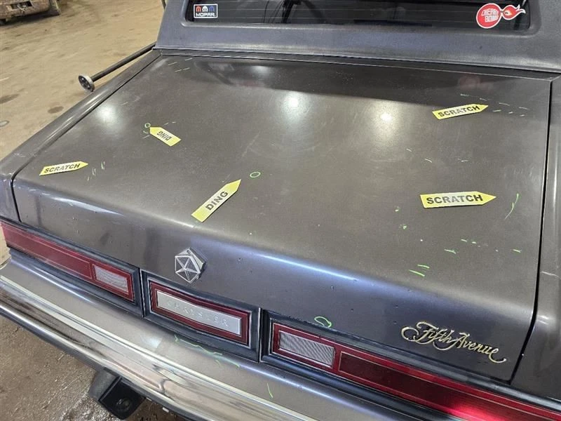 Trunk/Hatch/Tailgate Sedan Fits 80-89 DIPLOMAT 581911 Foto 1 de 4