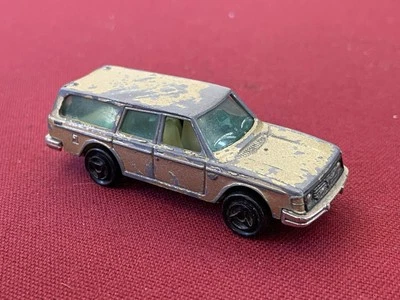 Voiture Miniature MAJORETTE VOLVO 245 DL N220 Made In France 1/60 - Photo 1/4