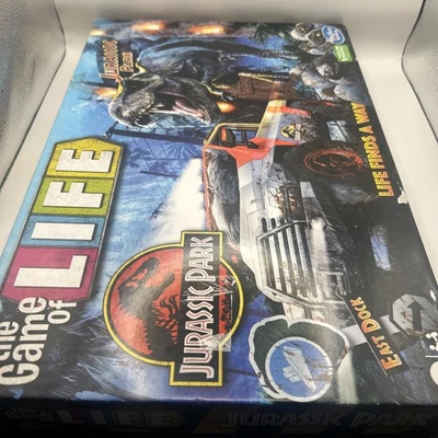 The Game Of Life Jurassic Park Edition Board Game Pre-Owned COMPLETE  - Image 1 of 4