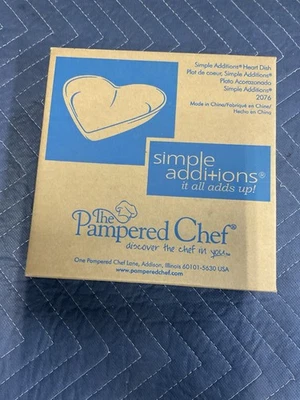 PAMPERED CHEF Simple Additions Heart Dish 2076 NIB Never Opened Retired - Image 1 of 4
