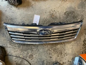 09-10 SUBARU FORESTER OEM CHROME GRILLE ASSEMBLY - Imagen 1 de 2