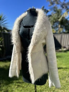 1970s/ 70s Sheepskin(?) jacket With Soft Fur Lining - Picture 1 of 11