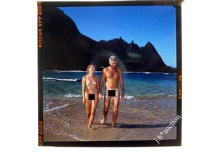 Nudismus SCHÖNES NACKTES PAAR AM STRAND Aktfoto * Vintage 60s KORENJAK Dia #5 - Picture 1 of 2