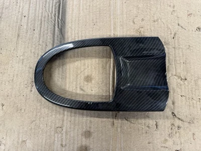 Ford Focus Mk1 2002-2005 Gear Gaiter Surround efeito fibra de carbono - Imagem 1 de 4