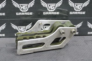 2002 HONDA CR125R CR250R OEM SWINGARM CHAIN GUIDE THRUST SLIDER PLATE GUARD - Picture 1 of 9