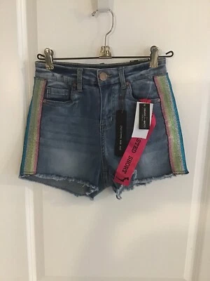 Pantalones cortos de mezclilla Dollhouse Junior cintura alta - talla 3 - adornados con corte Foto 1 de 4