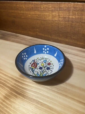 Cuencos de cerámica turcos hechos a mano Foto 1 de 2