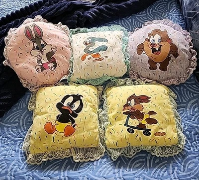 5X Vtg. 80's Baby Looney Tunes Roadrunner TAZ Bugs Daffy Coyote Handmade Pillows - Image 1 of 4