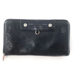 MARC BY MARC JACOBS Leather Zip Around Wallet Black - Picture 1 of 5