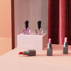 1 Set 1:12 Dollhouse Miniature Cosmetic Lipstick Perfume Dressing Up Model Dec s