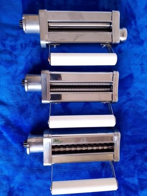 Set of 3 Pasta Maker Attachments – Andrew James / KitchenAid Compatible - Image 1 of 4