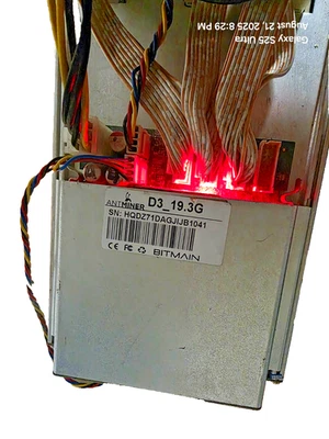 Bitmain Antminer D3 17.5 GH/s ASIC Miner with 220v PS - Image 1 of 4