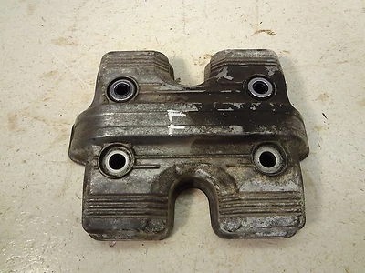 Honda V45 Magna 1982 VF750 HM530. tapa válvula culata delantera Foto 1 de 3