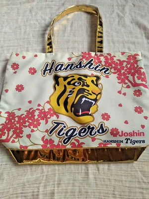 Bolso de Mano Hanshin Tigers Diseño Flor de Cerezo Mango Dorado Joshin Edición Limitada Foto 1 de 4