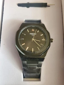 Nibosi Black 1985 Design All Black Silver Nail - Picture 1 of 3