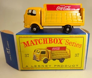 Matchbox RW 37B Coca Cola Truck dunkelgelb schwarze Räder perfekt in "D" Box - Picture 1 of 10