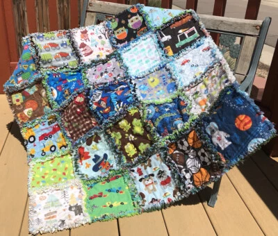 Edredón de trapo I spy tiro niño 25 impresiones interesantes todo franela hecho a mano EE. UU. 69b Foto 1 de 4