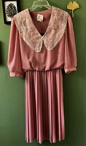 Vintage 70er Jahre Kleid mit besticktem Kragen rosa, Größe 8, The Jones Girl - Bild 1 von 11