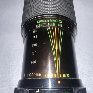 Rokinon Auto Zoom Multi Coated Macro F 100 -300mm Camera Lens Vintage - Picture 1 of 7