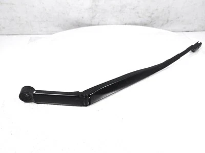 2018-2022 Toyota C-Hr Left Driver Windshield Wiper Arm 85221-10170 - Image 1 of 4