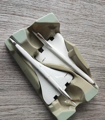 Two Concorde Corgi Die-Cast Models - No Plastic Stands - Image 1 of 4