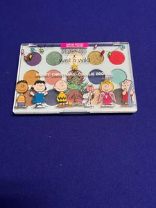 Wet n Wild Peanuts Snoopy Merry Christmas Charlie Brown Palette for Eyes & Face - Picture 1 of 4