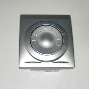 Regulador de calefacción termostato de aluminio Merlin Gerin eunea Unica U3.500.30 0-30° - Imagen 1 de 5