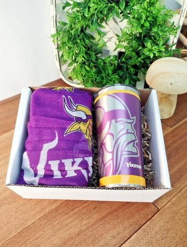 Minnesota Vikings Mother's Day Gift Box: Infinity Scarf + 20oz Tervis Tumbler Cover