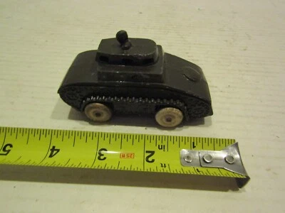 VINTAGE METAL MILITARY ARMY TOY TANK ARMOR BARCLAY #43 PARTS REPAIR - Image 1 of 4