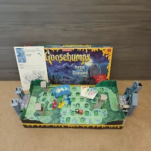 Pelle d'oca Terrore nel Cimitero Gioco da Tavolo 1995 Waddingtons Con Istruzioni - Foto 1 di 24
