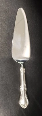 Servidor de pasteles de pastel International Juana of Arc con mango de ley 10 1/2" Foto 1 de 4