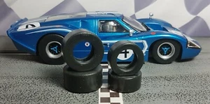 Juego de 2 neumáticos de coche ranura 1/32 para Ford GT MkIV delanteros y traseros SCALEXTRIC - Imagen 1 de 1