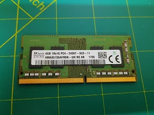 4GB HYNIX 1Rx16 PC4-2400T-SC0-11 HMA851S6AFR6N-UH N0 AB SODIMM RAM - Picture 1 of 1