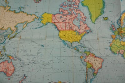 1958 Rand McNally Map of the World 36" x 19.5" Rexall Druggist Vintage Foto 1 de 4