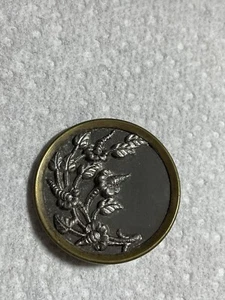 Antique Large Beautiful Flower  Metal Picture Button 99-30 - Picture 1 of 4