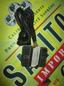 Spannungsregler Gleichrichter  Honda CBR 1100 XX - Bild 1 von 2