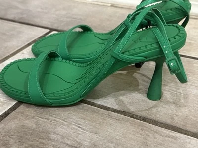 Sapatos de salto verde Zara tamanho 6 1/2 - 37 novo com etiquetas - Imagem 1 de 4