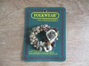 Boyds Bears & Friends Jingle Bell Moose Pin 2" x 2" Resin - Picture 1 of 2