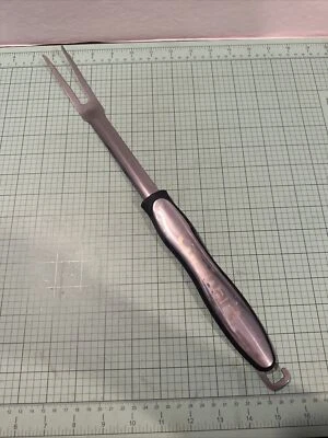 "Tenedor de carne para parrilla de acero inoxidable Cuisinart 17"" BS3" Foto 1 de 4