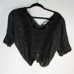 Crop top donna Lucky Brand taglia S piccolo pizzo nero manica corta cotone - Foto 1 di 8