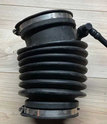 2006-2011 Cadillac DTS Engine 4.6L Air Duct Intake Hose Tube 21999614 OEM - Image 1 of 4