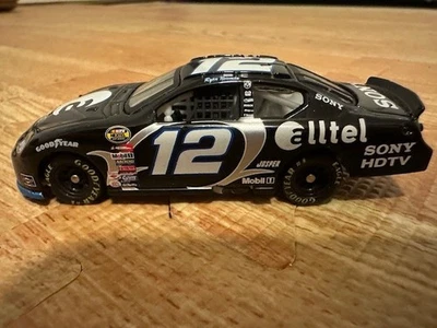 LOOSE, TEAM CALIBER  1:64, Ryan Newman 2006 (Alltel Indy Scheme) Diecast - Image 1 of 3