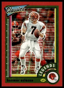 2022 Panini Classics Boomer Esiason #141 Timeless Tributes Rosso 37/75 - Foto 1 di 2