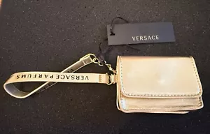 Versace Parfums - Small Purse - Bi Fold - Gold - Wristlet type with Strap - VGC - Picture 1 of 4