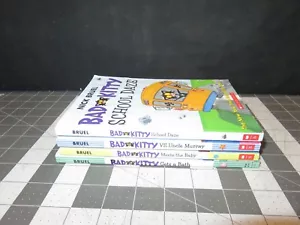 Bad Kitty by Nick Bruel book lot- 4 books - Imagen 1 de 3